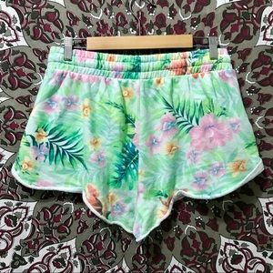 PINK Victoria's Secret Shorts - VS PINK Floral Palm Beach Shorts PINK Victoria's Secret Shorts - VS PINK Floral Palm Beach Shorts